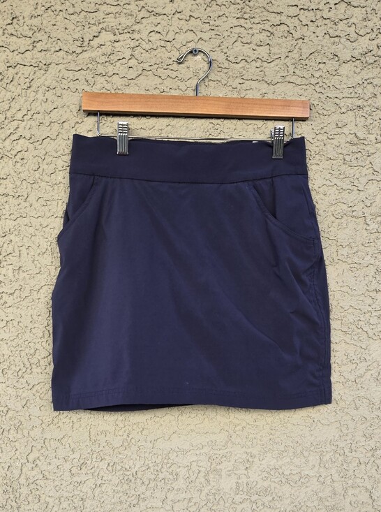 Columbia Dresses & Skirts - Columbia Navy Active Skort with Pockets